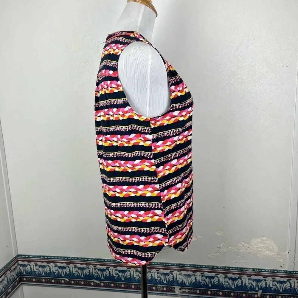 𝅺MODCLOTH Sleeveless Blouse V-neck Large - Picture 5 of 10